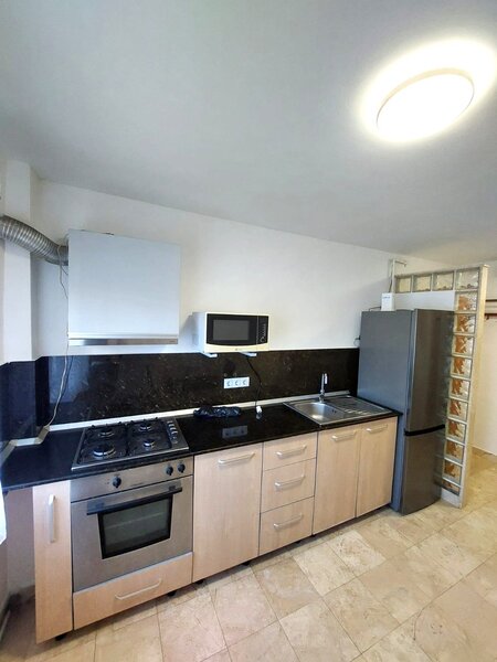 Obor, garsoniera spatioasa 5 min. M Obor,