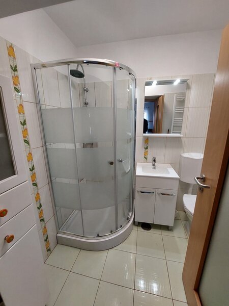 Obor, garsoniera spatioasa 5 min. M Obor,